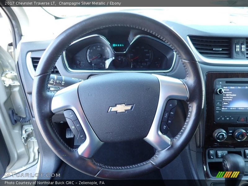 Champagne Silver Metallic / Ebony 2017 Chevrolet Traverse LT