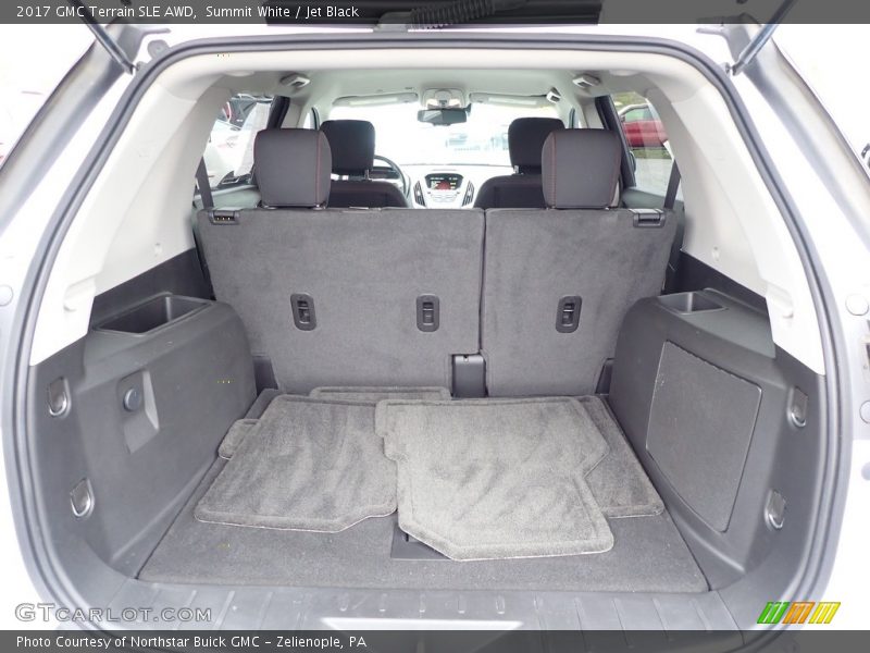Summit White / Jet Black 2017 GMC Terrain SLE AWD