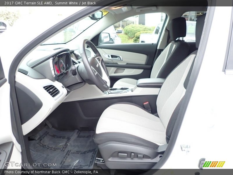 Summit White / Jet Black 2017 GMC Terrain SLE AWD