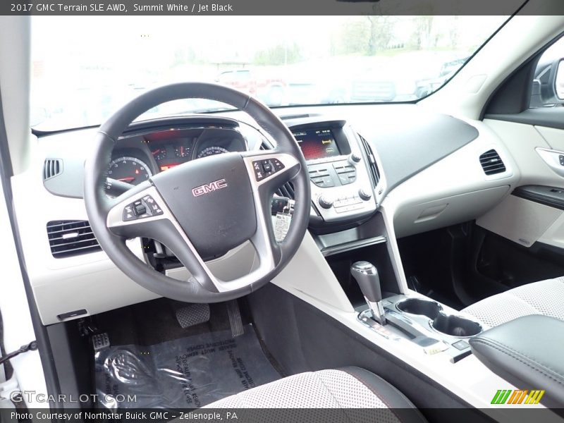 Summit White / Jet Black 2017 GMC Terrain SLE AWD