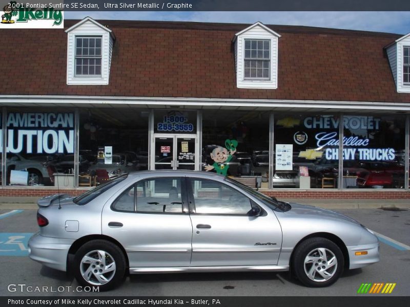 Ultra Silver Metallic / Graphite 2001 Pontiac Sunfire SE Sedan