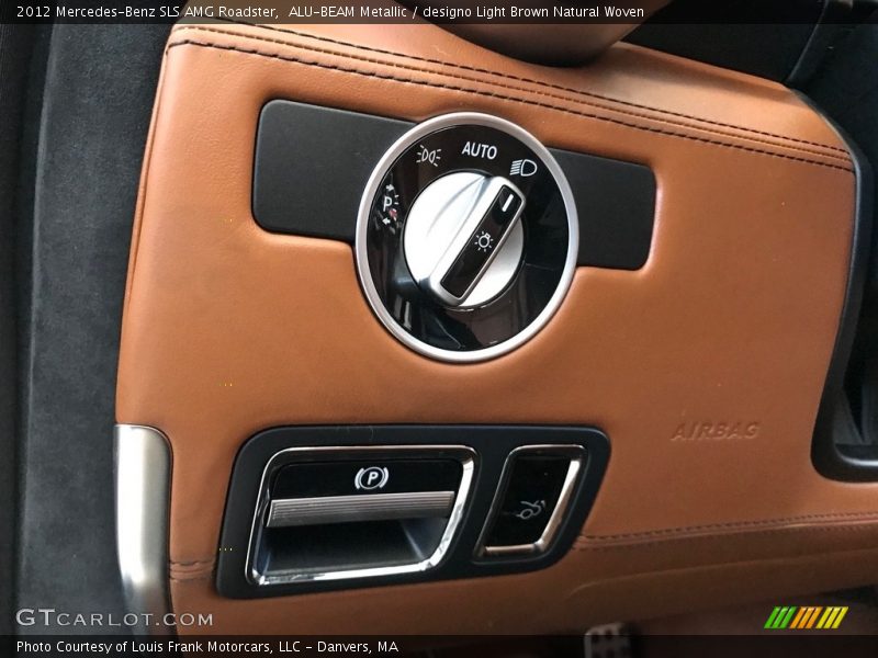 ALU-BEAM Metallic / designo Light Brown Natural Woven 2012 Mercedes-Benz SLS AMG Roadster