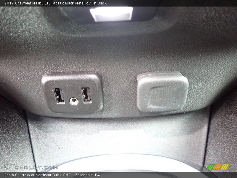 Mosaic Black Metallic / Jet Black 2017 Chevrolet Malibu LT