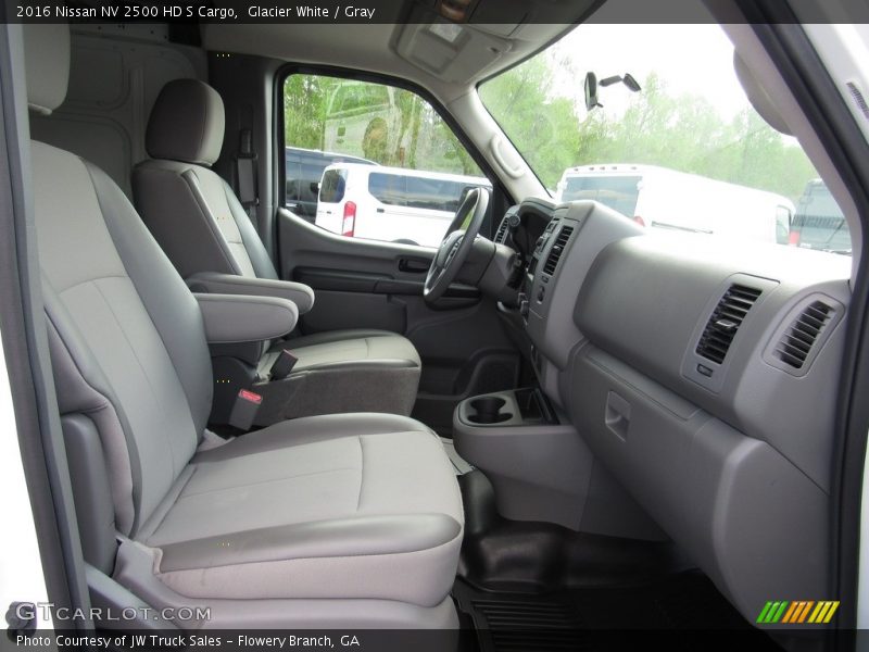 Front Seat of 2016 NV 2500 HD S Cargo