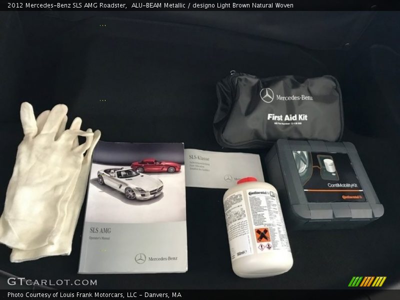 Tool Kit of 2012 SLS AMG Roadster