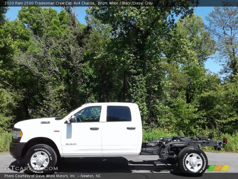  2020 2500 Tradesman Crew Cab 4x4 Chassis Bright White