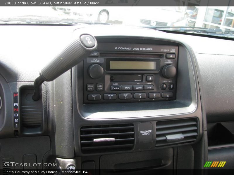 Satin Silver Metallic / Black 2005 Honda CR-V EX 4WD