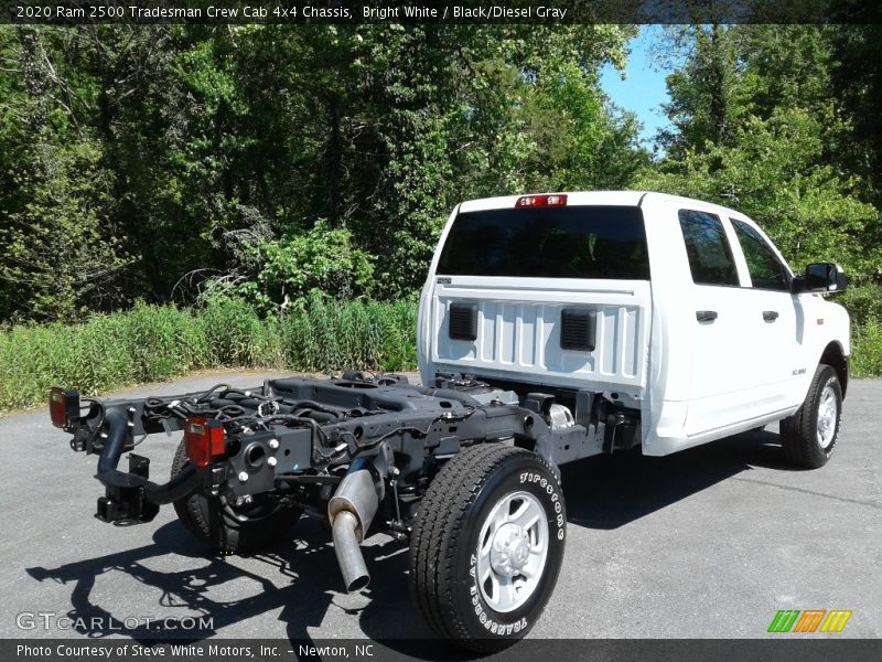  2020 2500 Tradesman Crew Cab 4x4 Chassis Bright White