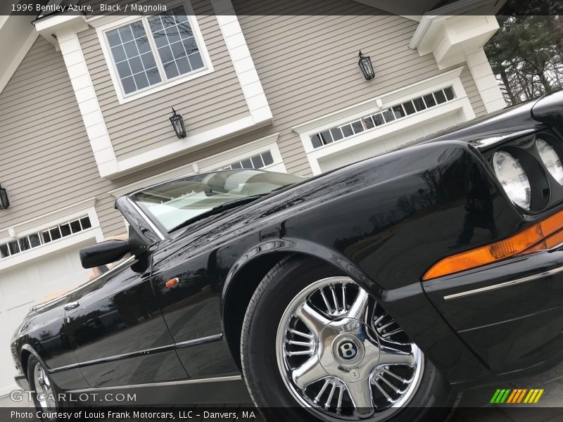 Black / Magnolia 1996 Bentley Azure