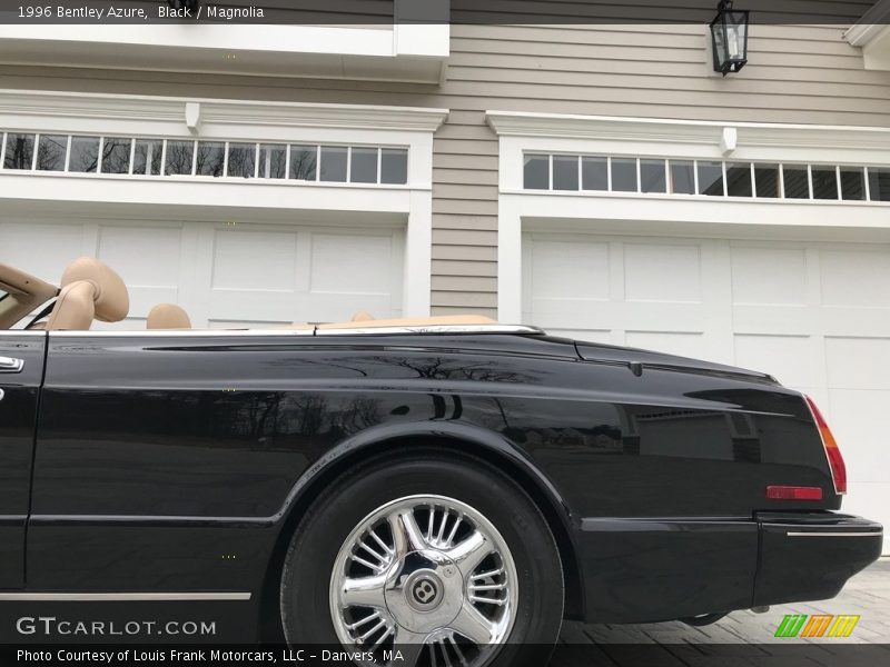 Black / Magnolia 1996 Bentley Azure