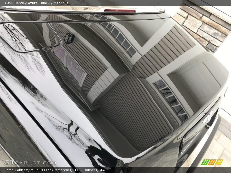 Black / Magnolia 1996 Bentley Azure