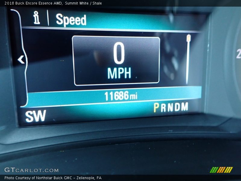 Summit White / Shale 2018 Buick Encore Essence AWD