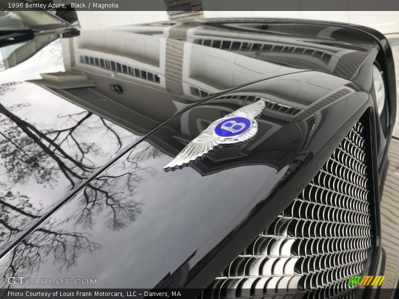 Black / Magnolia 1996 Bentley Azure