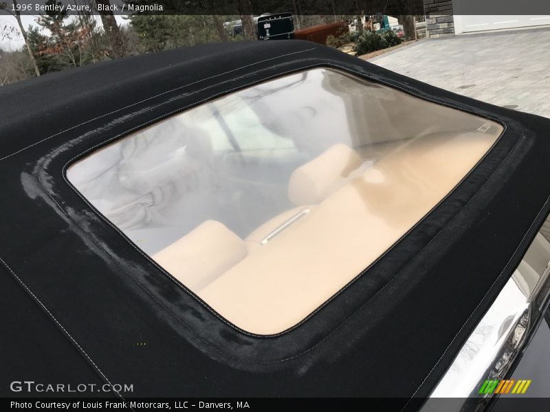 Black / Magnolia 1996 Bentley Azure