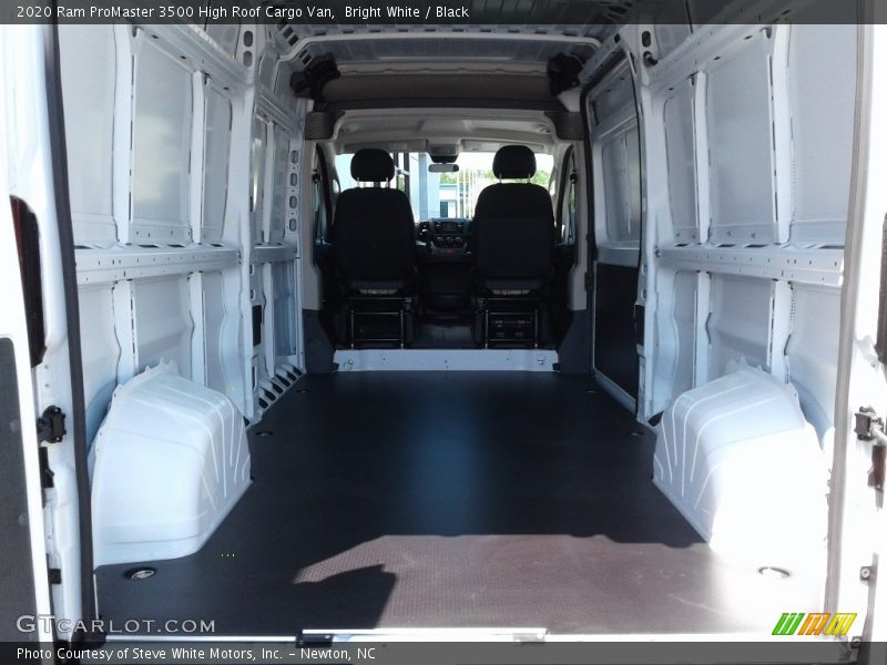  2020 ProMaster 3500 High Roof Cargo Van Trunk