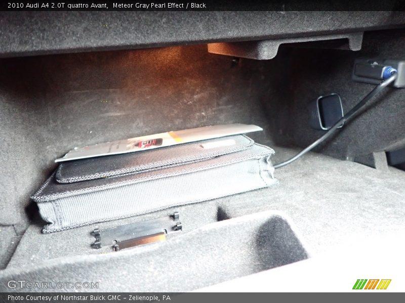 Meteor Gray Pearl Effect / Black 2010 Audi A4 2.0T quattro Avant