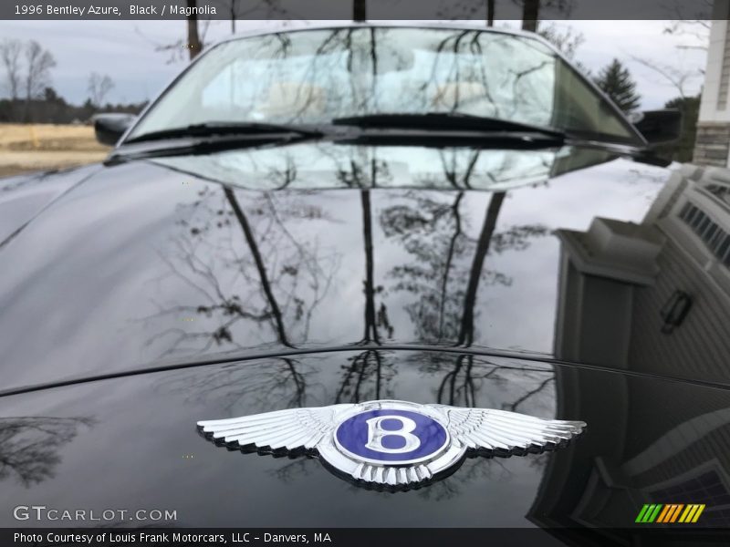 Black / Magnolia 1996 Bentley Azure