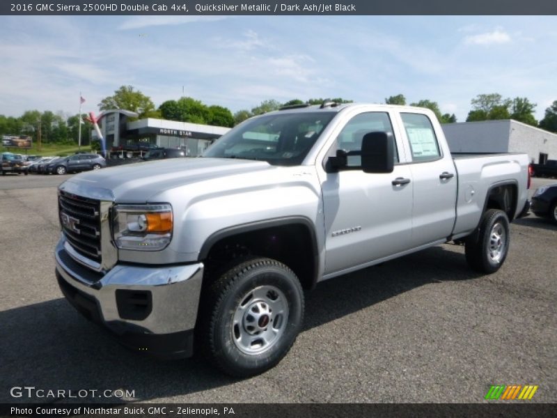 Front 3/4 View of 2016 Sierra 2500HD Double Cab 4x4