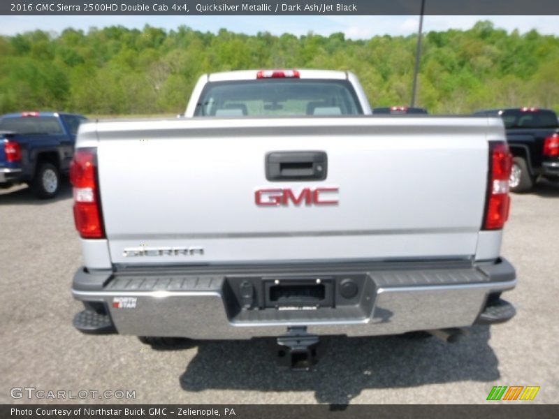 Quicksilver Metallic / Dark Ash/Jet Black 2016 GMC Sierra 2500HD Double Cab 4x4