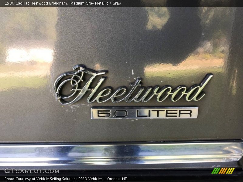  1986 Fleetwood Brougham Logo