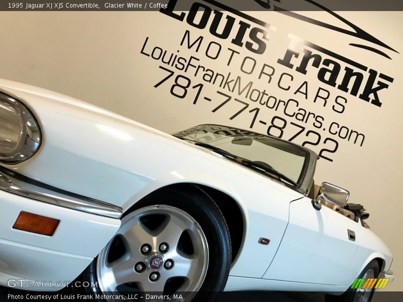 Glacier White / Coffee 1995 Jaguar XJ XJS Convertible