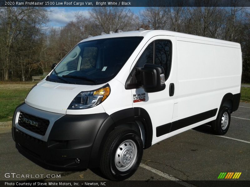 Front 3/4 View of 2020 ProMaster 1500 Low Roof Cargo Van