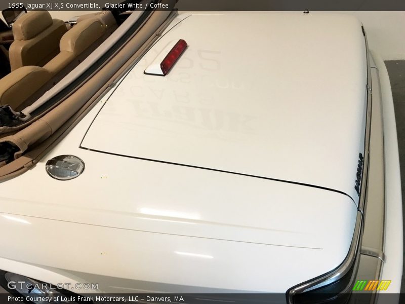 Glacier White / Coffee 1995 Jaguar XJ XJS Convertible