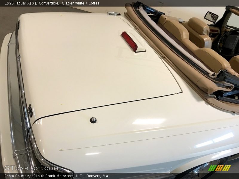 Glacier White / Coffee 1995 Jaguar XJ XJS Convertible