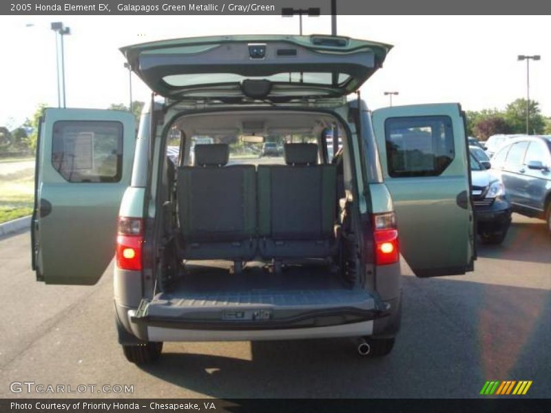 Galapagos Green Metallic / Gray/Green 2005 Honda Element EX