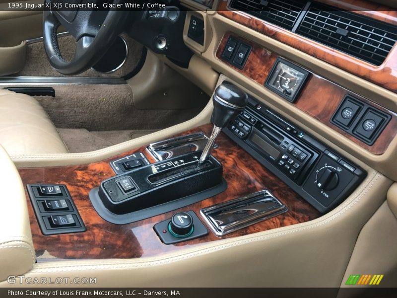 Controls of 1995 XJ XJS Convertible