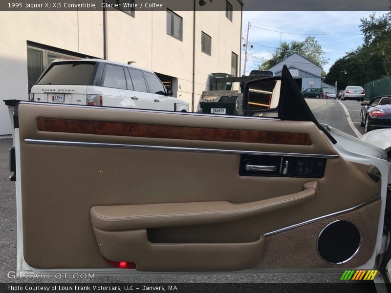 Door Panel of 1995 XJ XJS Convertible