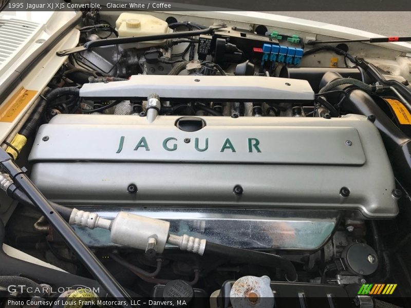  1995 XJ XJS Convertible Engine - 4.0 Liter DOHC 24-Valve Inline 6 Cylinder