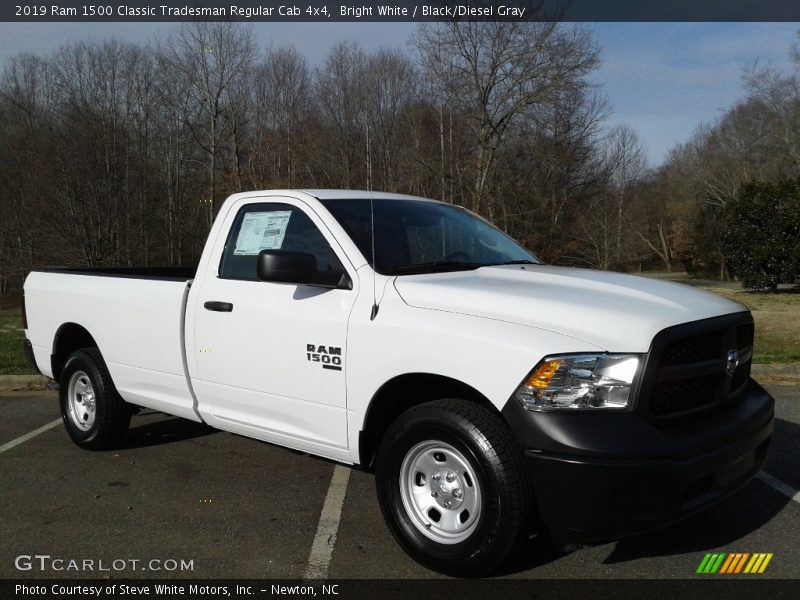 Bright White / Black/Diesel Gray 2019 Ram 1500 Classic Tradesman Regular Cab 4x4