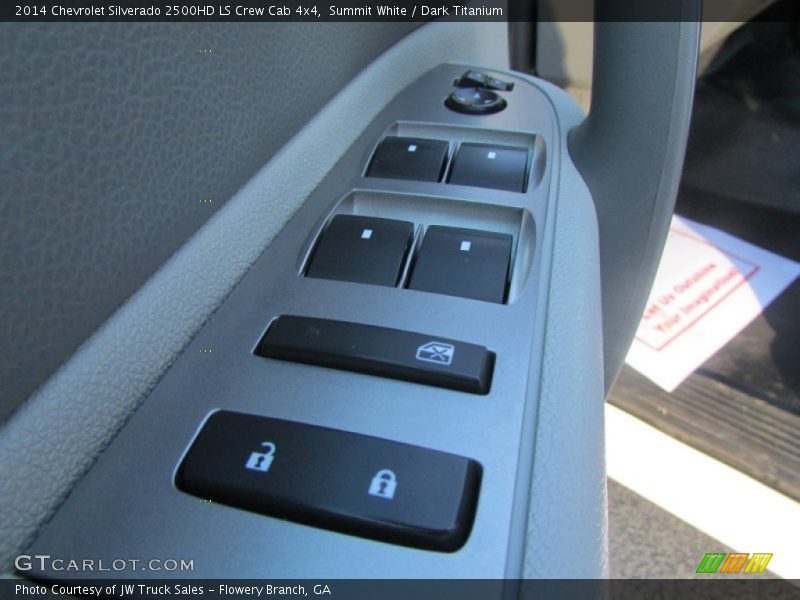 Door Panel of 2014 Silverado 2500HD LS Crew Cab 4x4
