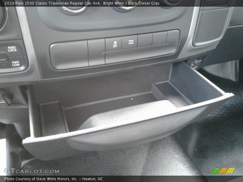 Bright White / Black/Diesel Gray 2019 Ram 1500 Classic Tradesman Regular Cab 4x4