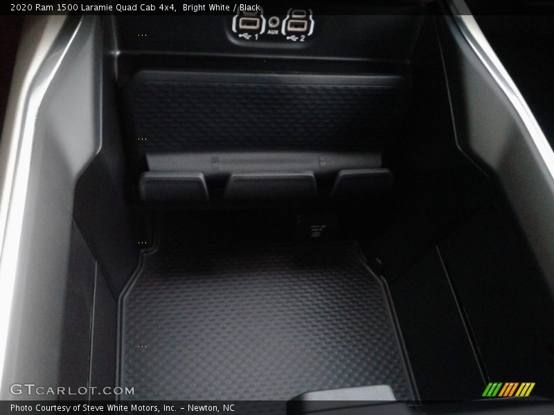 Bright White / Black 2020 Ram 1500 Laramie Quad Cab 4x4