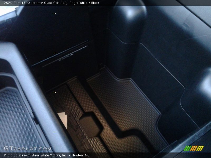 Bright White / Black 2020 Ram 1500 Laramie Quad Cab 4x4
