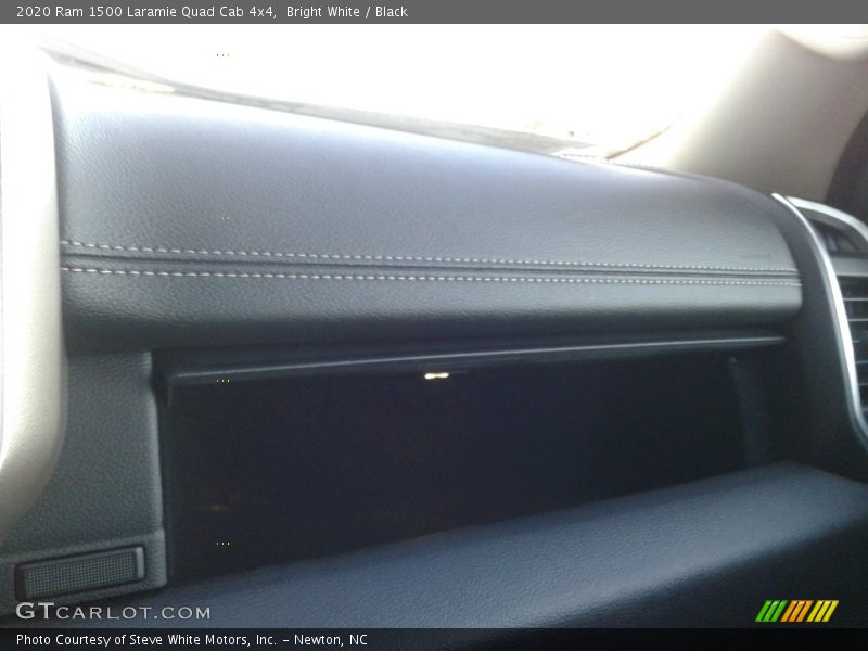 Bright White / Black 2020 Ram 1500 Laramie Quad Cab 4x4