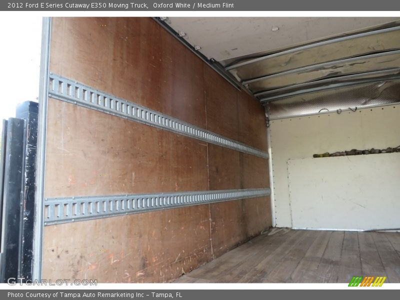 Oxford White / Medium Flint 2012 Ford E Series Cutaway E350 Moving Truck