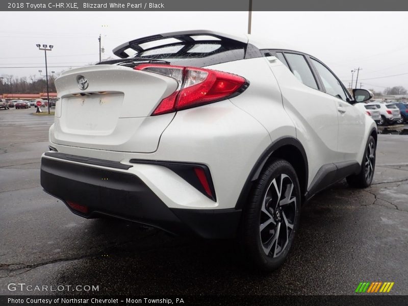 Blizzard White Pearl / Black 2018 Toyota C-HR XLE