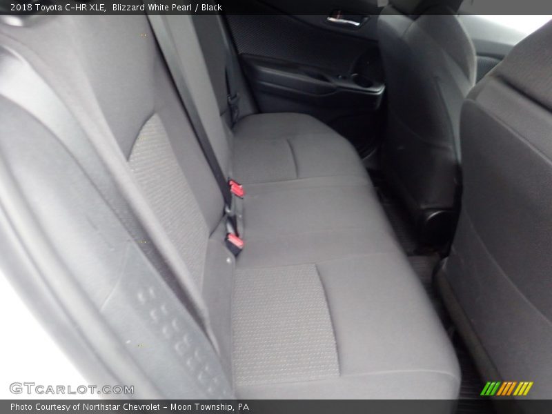Blizzard White Pearl / Black 2018 Toyota C-HR XLE