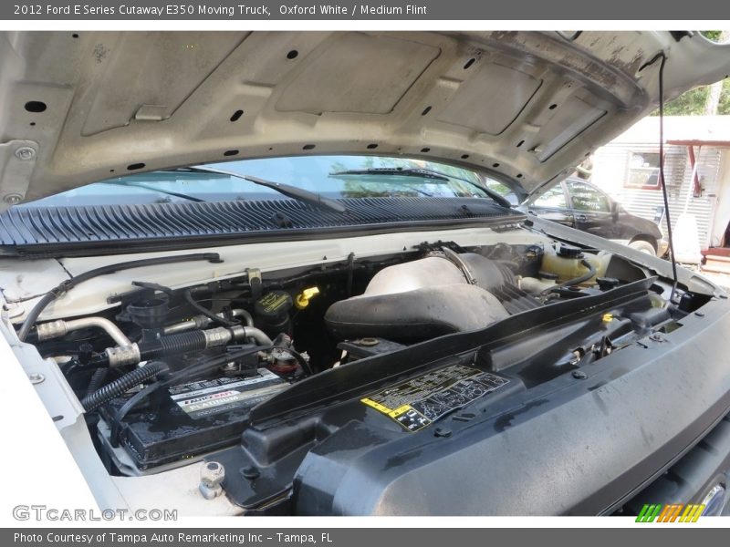 Oxford White / Medium Flint 2012 Ford E Series Cutaway E350 Moving Truck