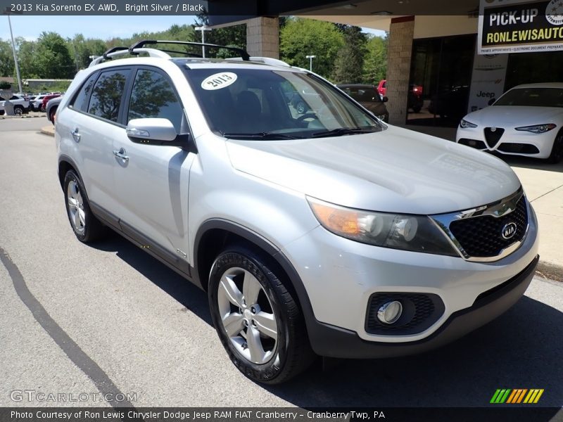 Front 3/4 View of 2013 Sorento EX AWD