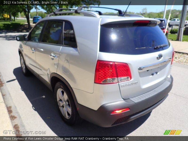 Bright Silver / Black 2013 Kia Sorento EX AWD