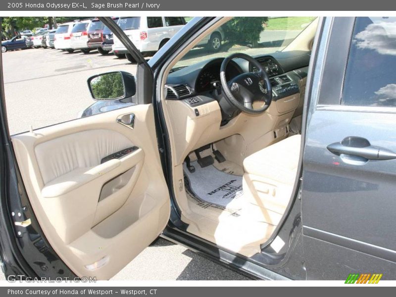 Sage Brush Pearl / Ivory 2005 Honda Odyssey EX-L