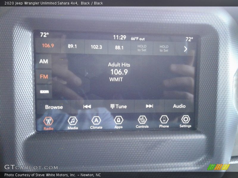 Black / Black 2020 Jeep Wrangler Unlimited Sahara 4x4