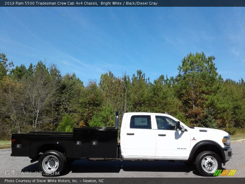 Bright White / Black/Diesel Gray 2019 Ram 5500 Tradesman Crew Cab 4x4 Chassis