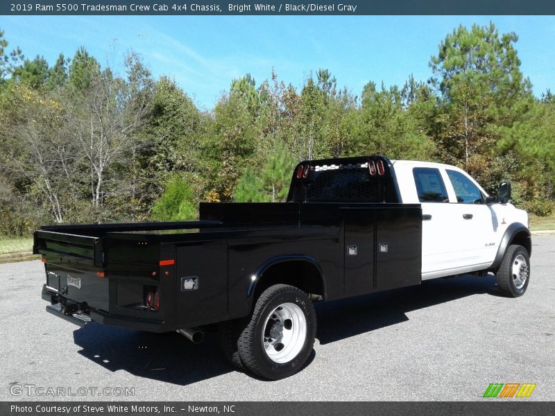 Bright White / Black/Diesel Gray 2019 Ram 5500 Tradesman Crew Cab 4x4 Chassis