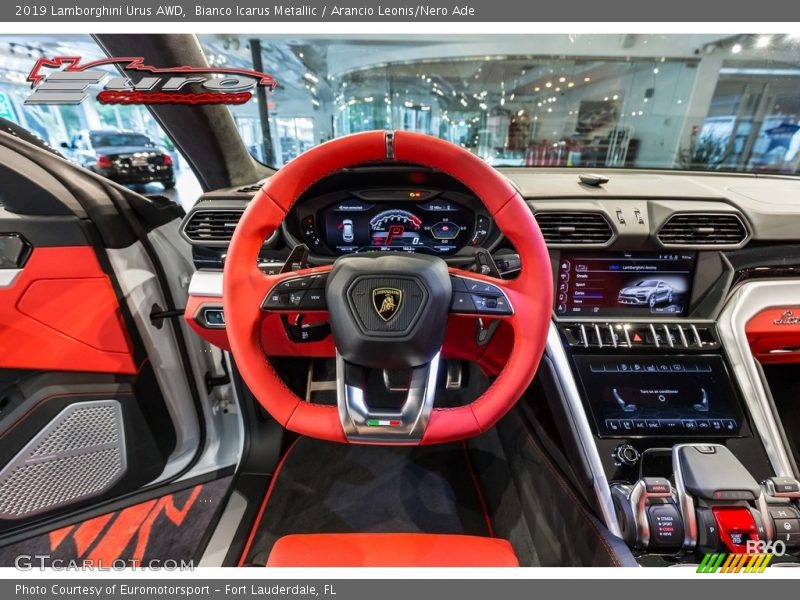 Bianco Icarus Metallic / Arancio Leonis/Nero Ade 2019 Lamborghini Urus AWD