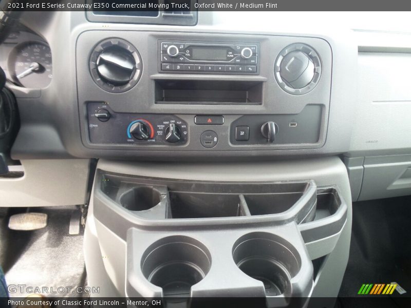 Oxford White / Medium Flint 2021 Ford E Series Cutaway E350 Commercial Moving Truck